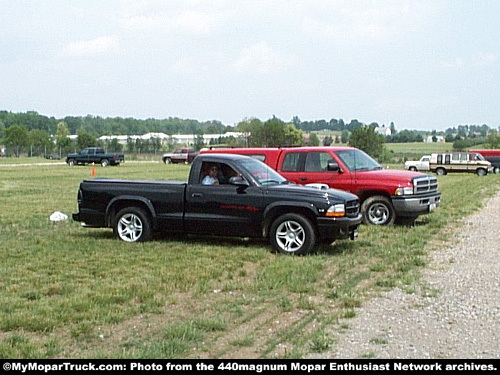 Dodge Dakota R/T Regular Cab pickup