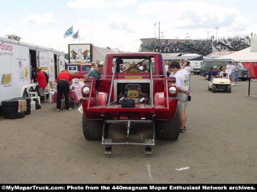 Dodge little red wagon