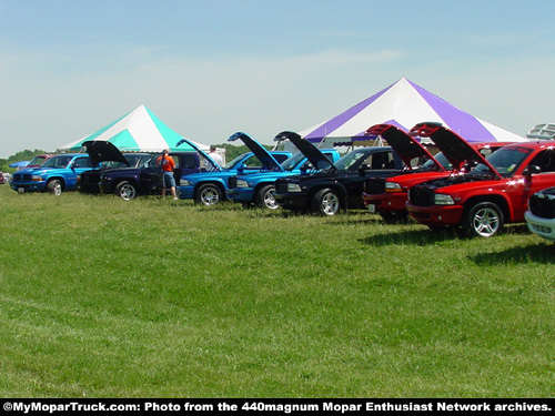 Dodge Dakota R/T Trucks