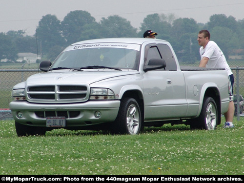 Dodge Dakota R/T pickup