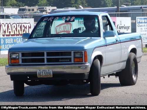 Dodge Dakota Race Truck