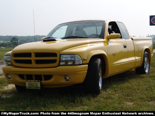 Dodge Dakota R/T pickup