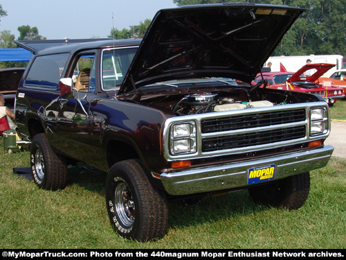 Dodge Ram Charger 4x4