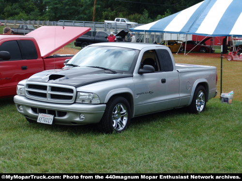 Dodge Dakota R/T pickup