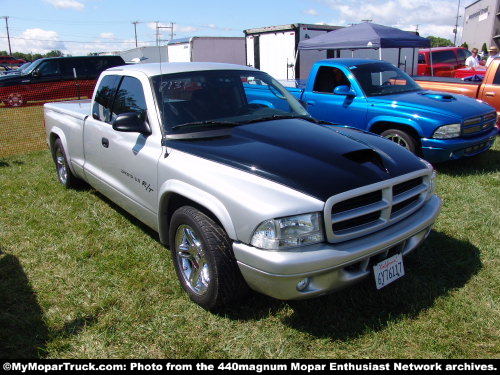 Dodge Dakota R/T pickup