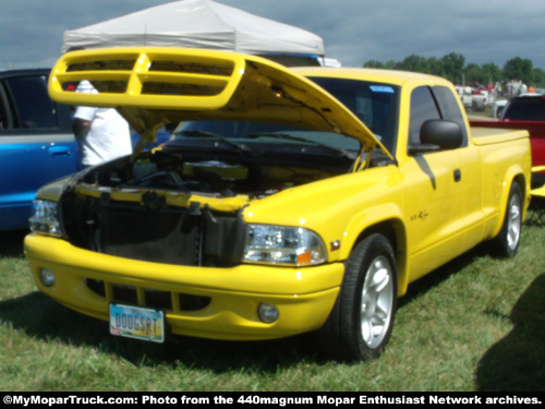 Dodge Dakota R/T pickup