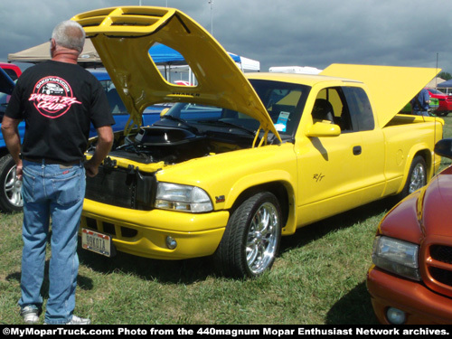 Dodge Dakota R/T pickup