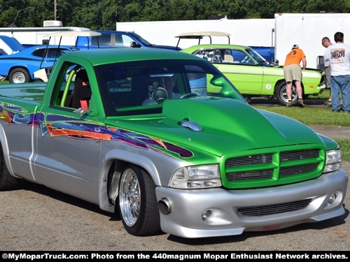 Dodge Dakota Race Truck