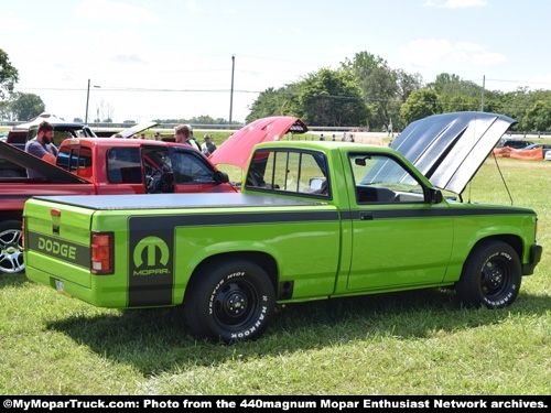 Dodge Dakota pickup